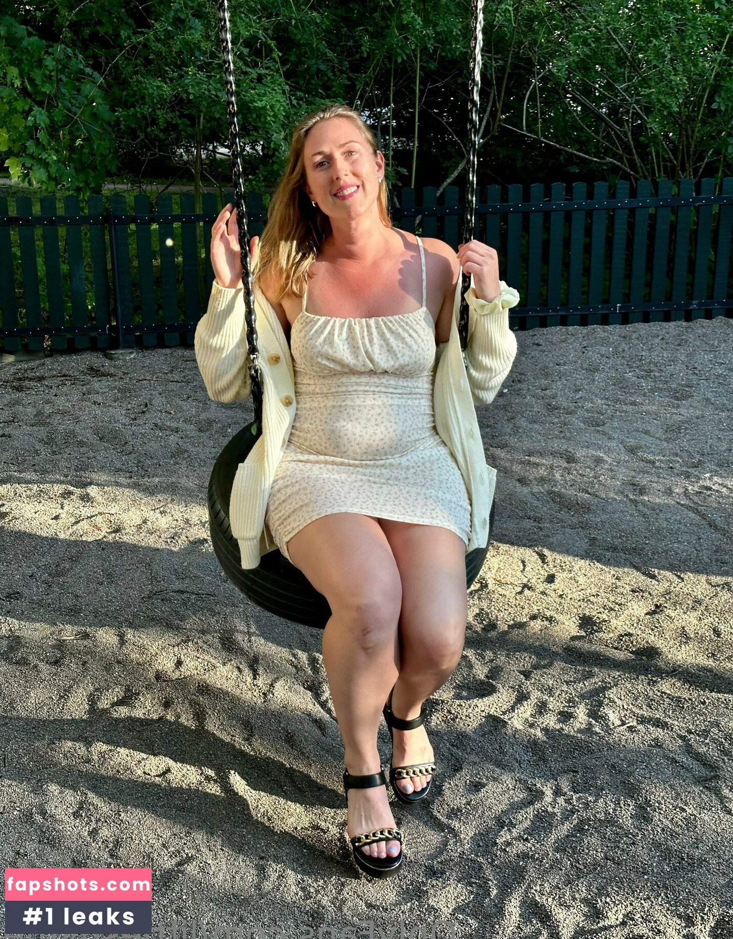 littleshyme gallery photo #7