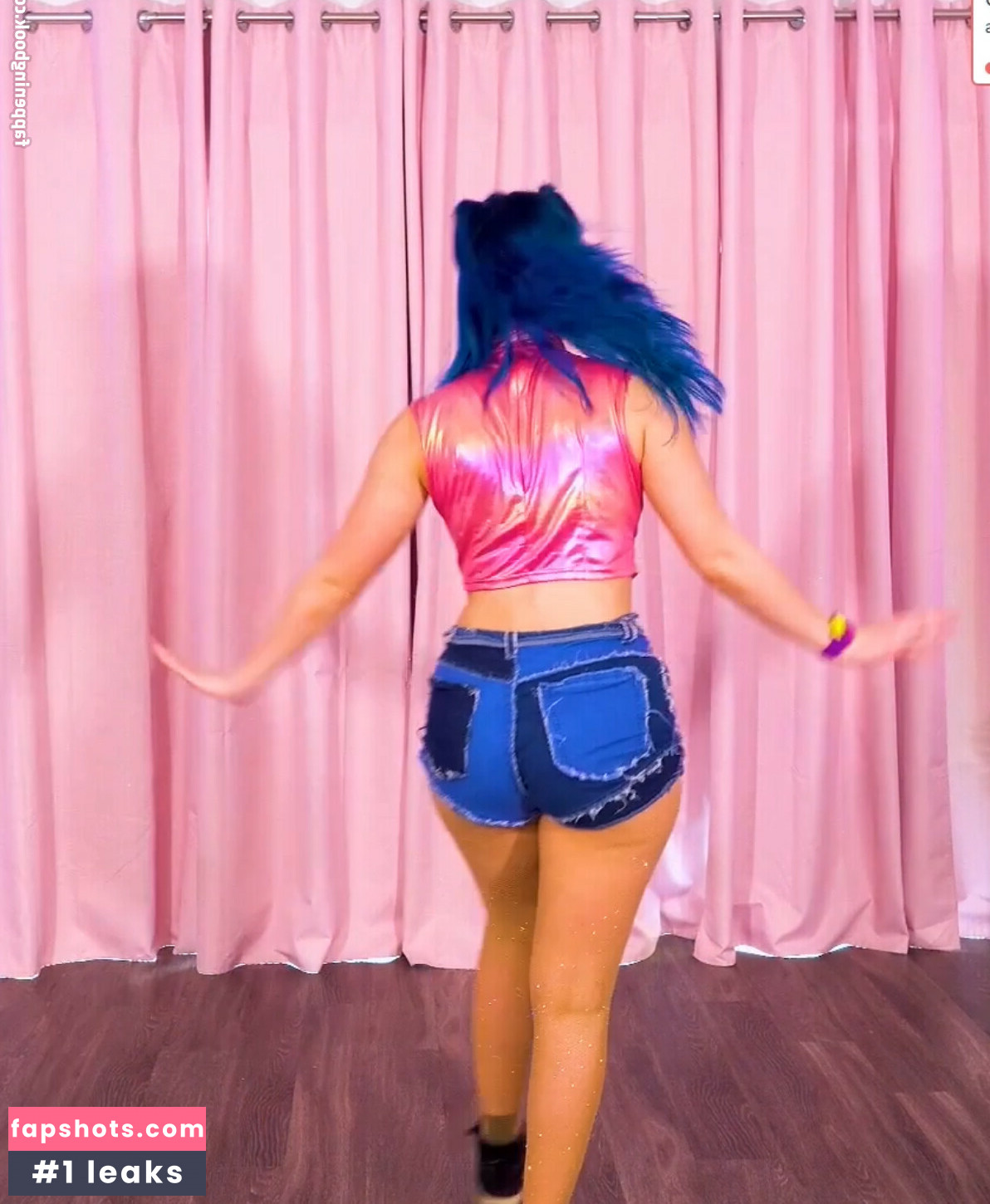 Littlesiha Nude Leaks OnlyFans Photos #139 - LeakJerk