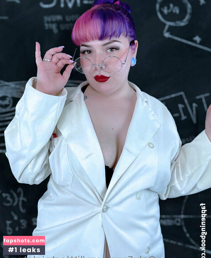 littlestpigletann Filtración Desnuda OnlyFans Foto #14 - Fapshots