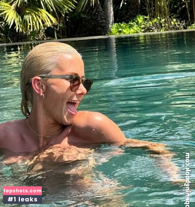 Liv Bentley Nahé úniky fotek pouze od fanoušků #14 - Fapshots