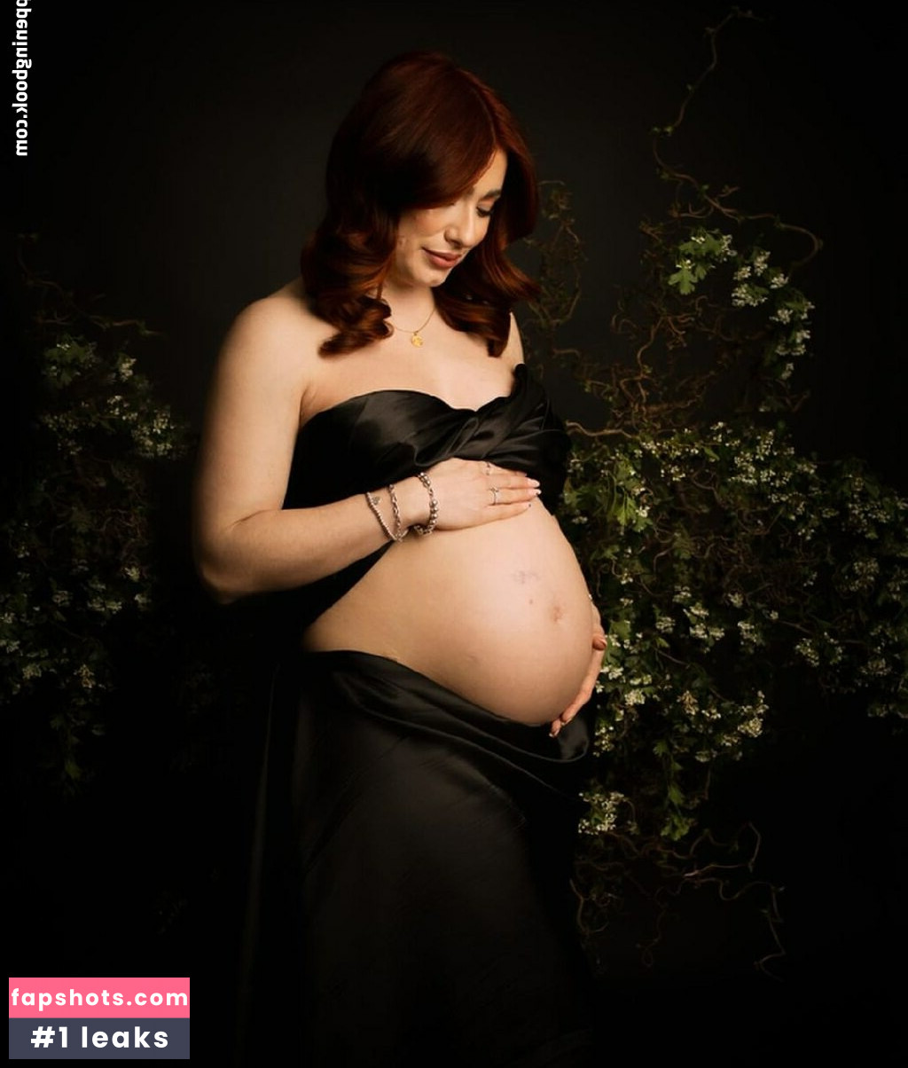 Liv Humby gallery photo #26