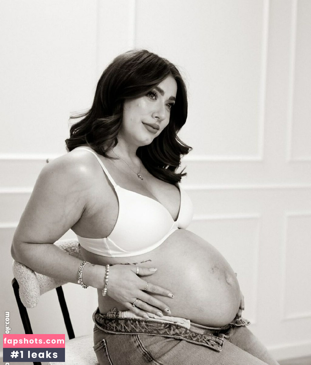 Liv Humby gallery photo #29