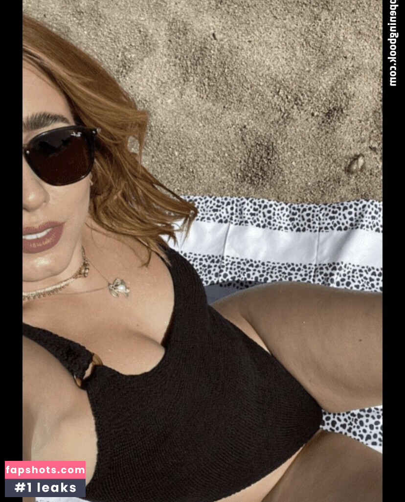 Liv Humby gallery photo #70