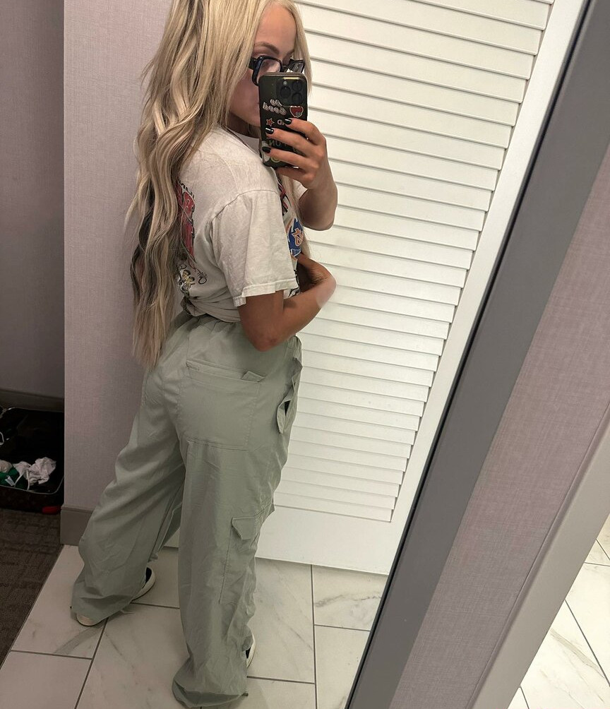 liv-morgan gallery photo #573