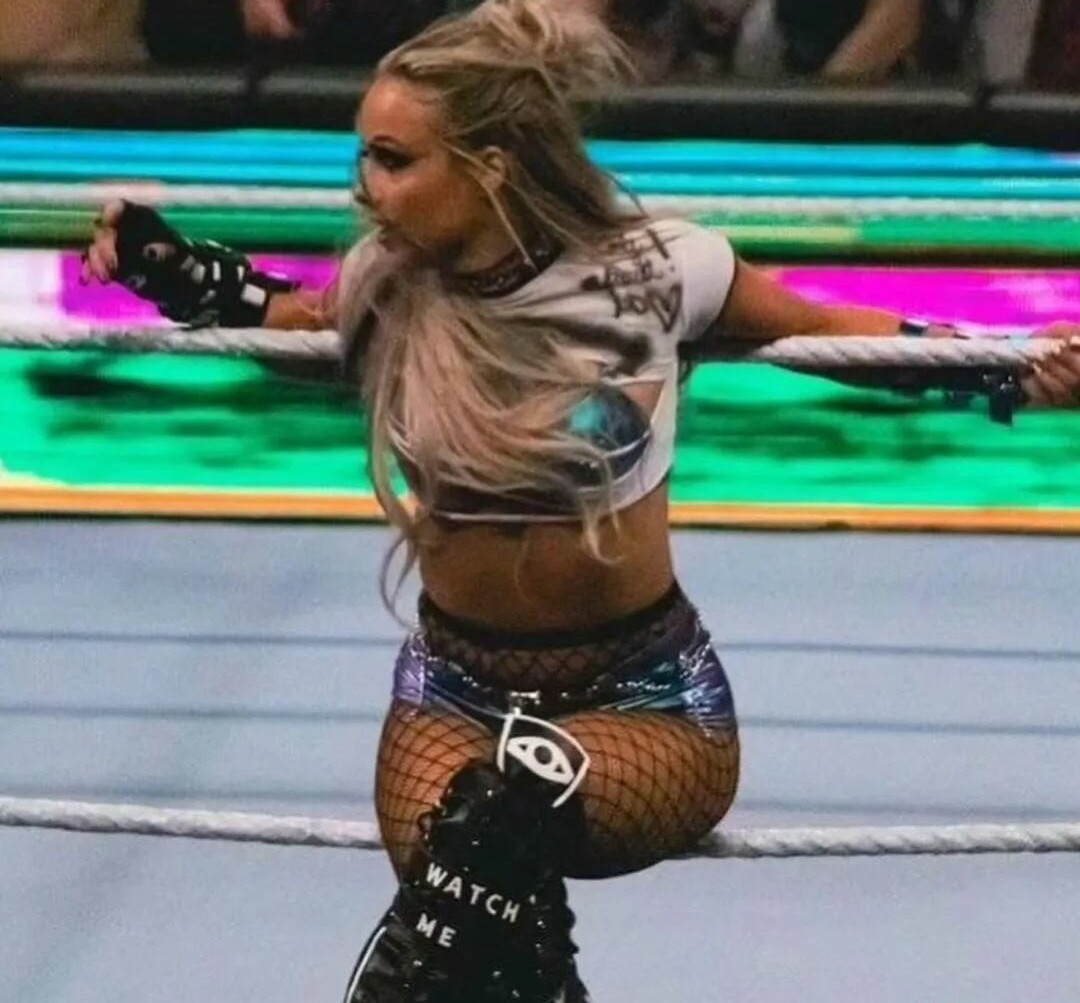 liv-morgan gallery photo #585