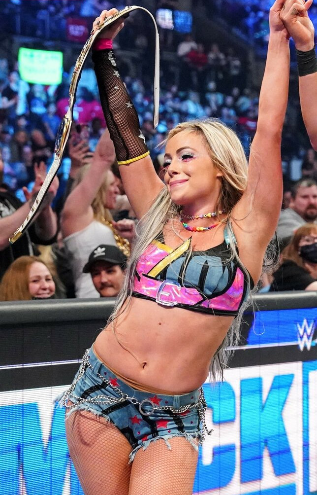 liv-morgan gallery photo #841