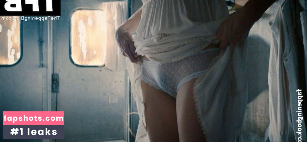 Liv Tyler gallery photo #102