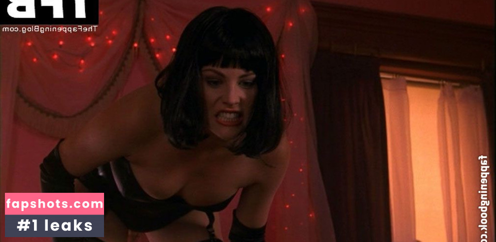 Liv Tyler gallery photo #109