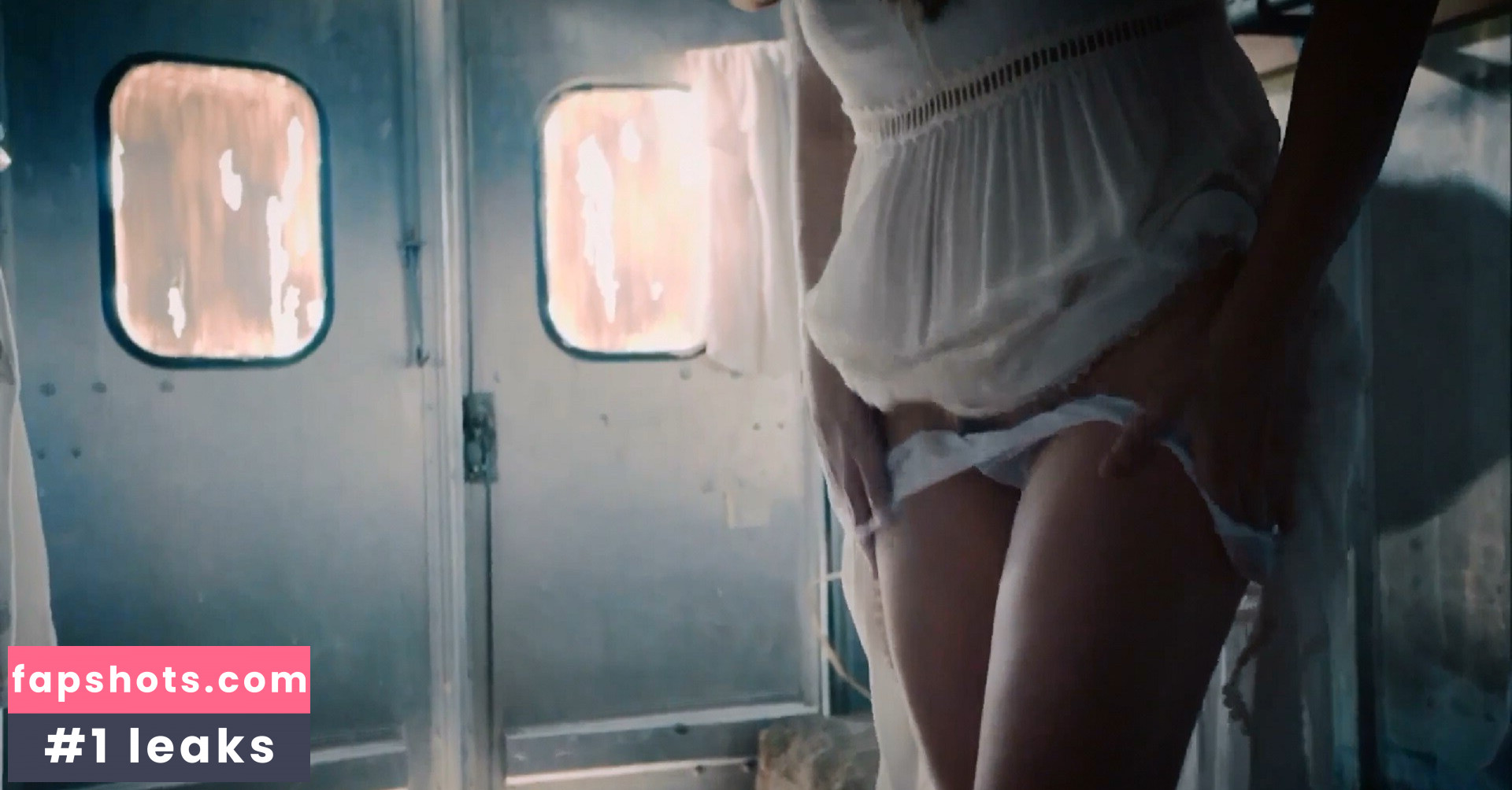 Liv Tyler gallery photo #28