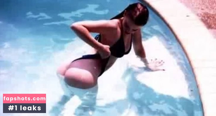 Liv Tyler gallery photo #297