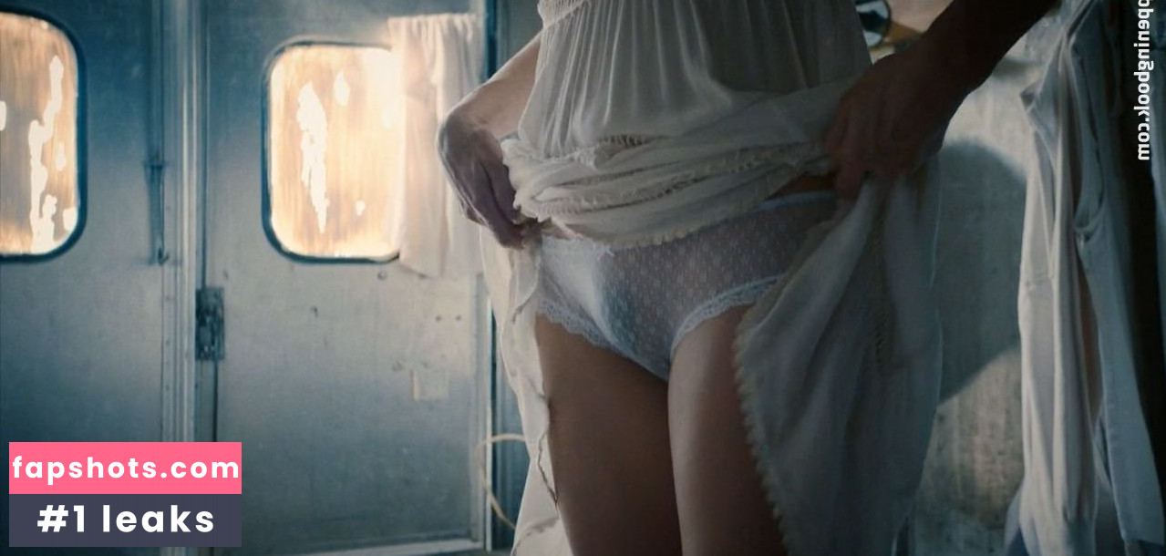 Liv Tyler gallery photo #343