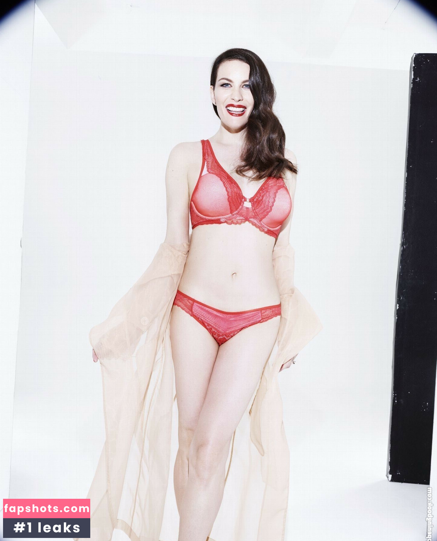 Liv Tyler gallery photo #71