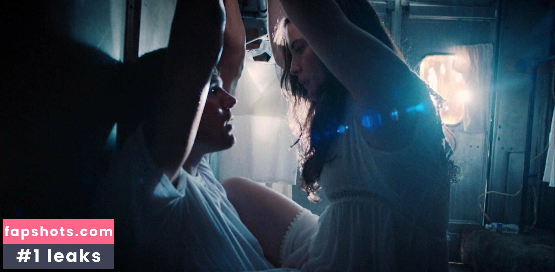 Liv Tyler gallery photo #80