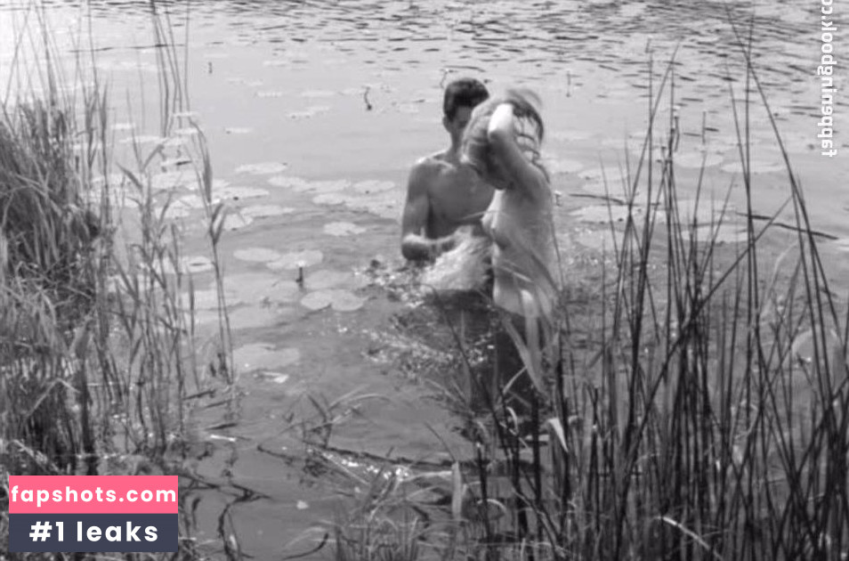 Liv Ullmann gallery photo #5