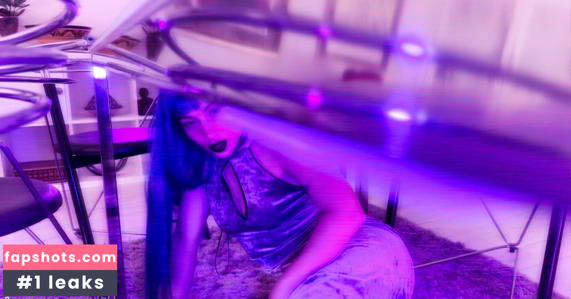 livay_free gallery photo #5