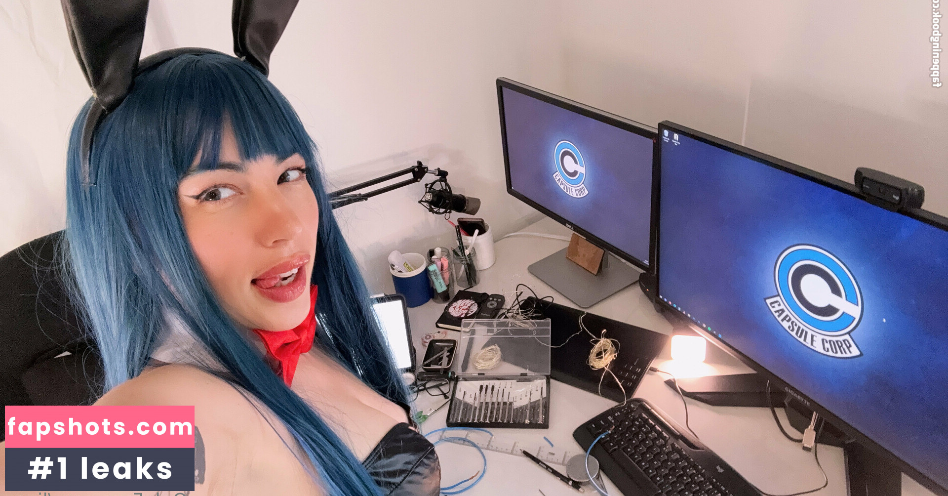 livay_free gallery photo #9