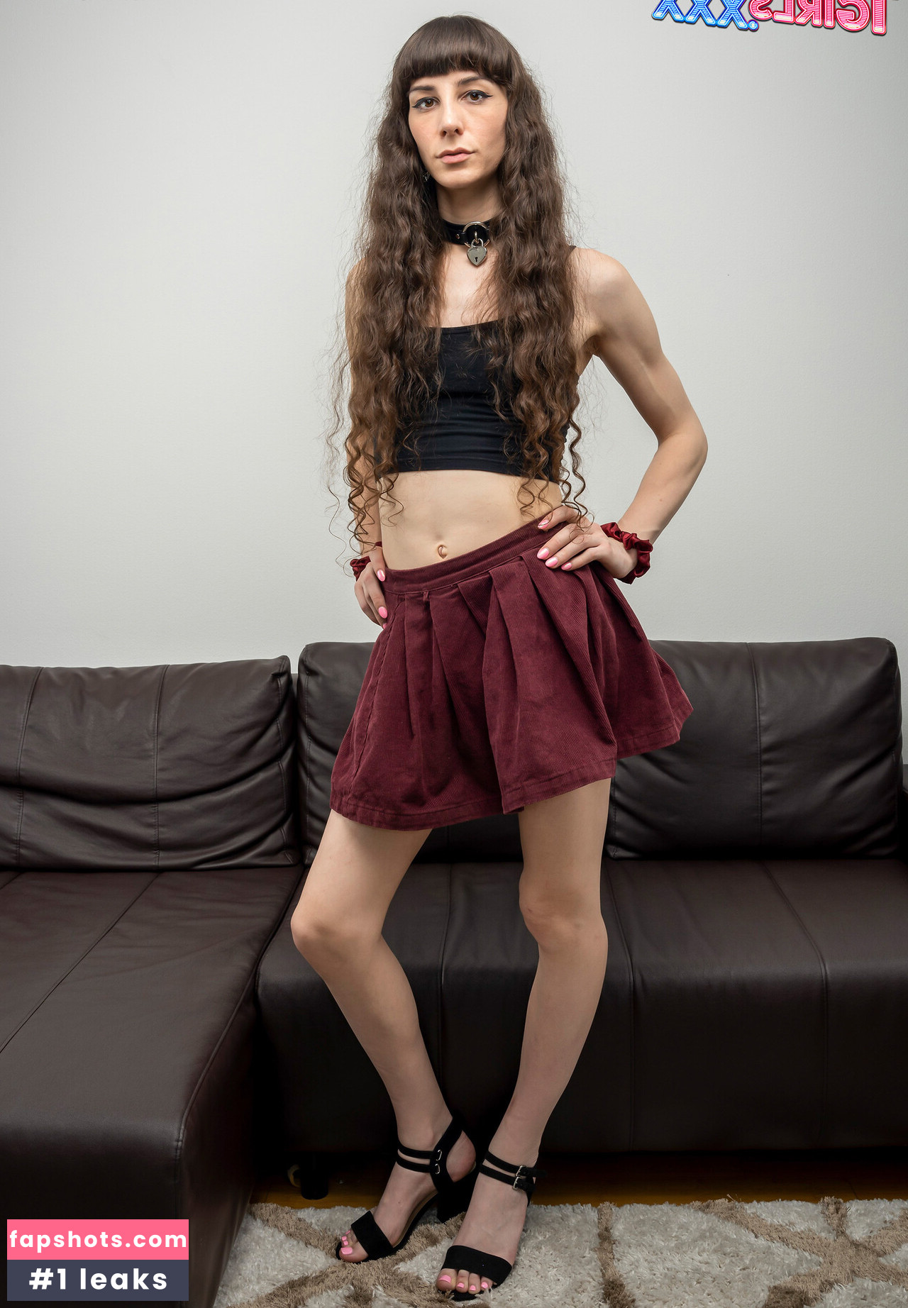 Livi Doll gallery photo #51