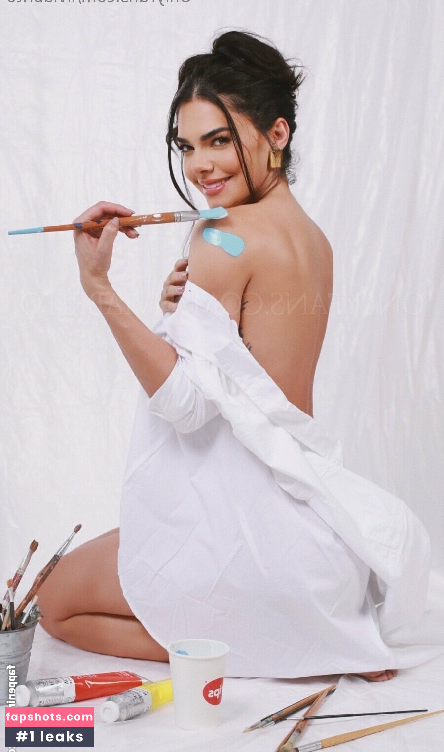 Livia Brito gallery photo #48