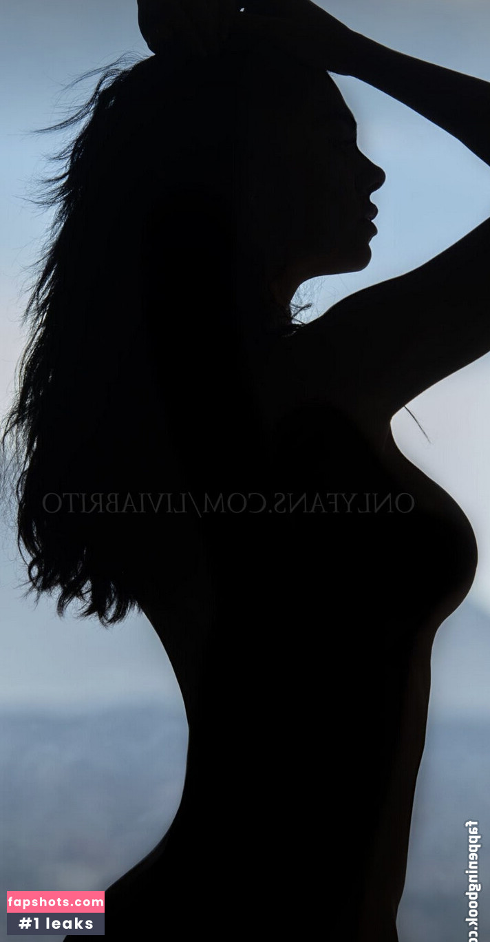 Livia Brito gallery photo #54