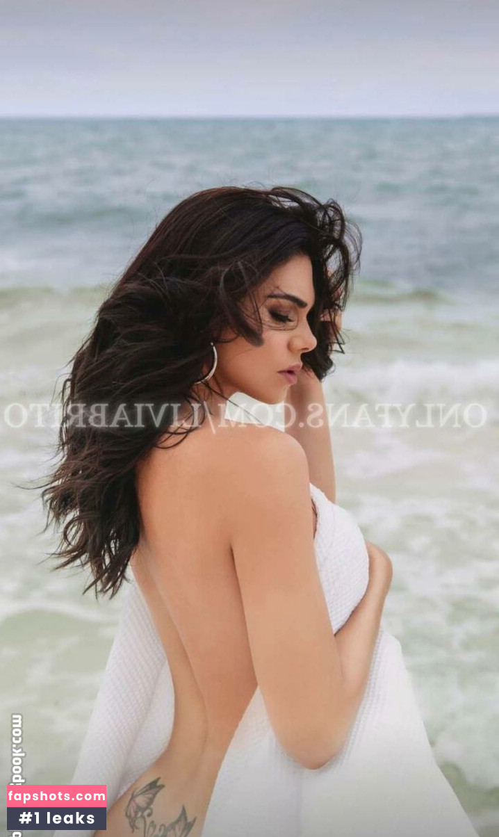 Livia Brito gallery photo #58