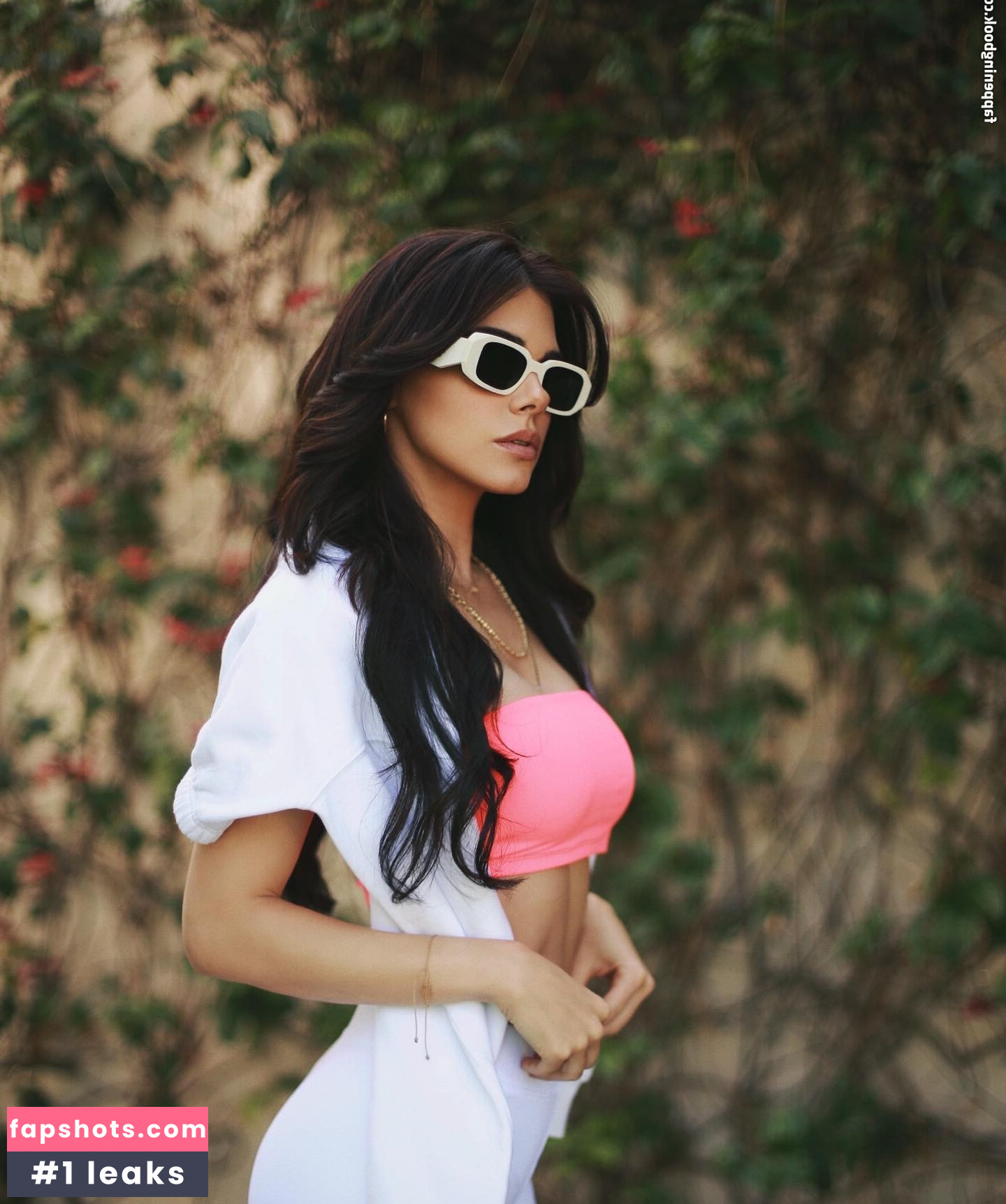 Livia Brito gallery photo #68