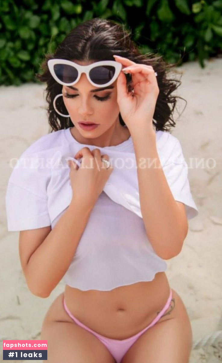 Livia Brito gallery photo #86