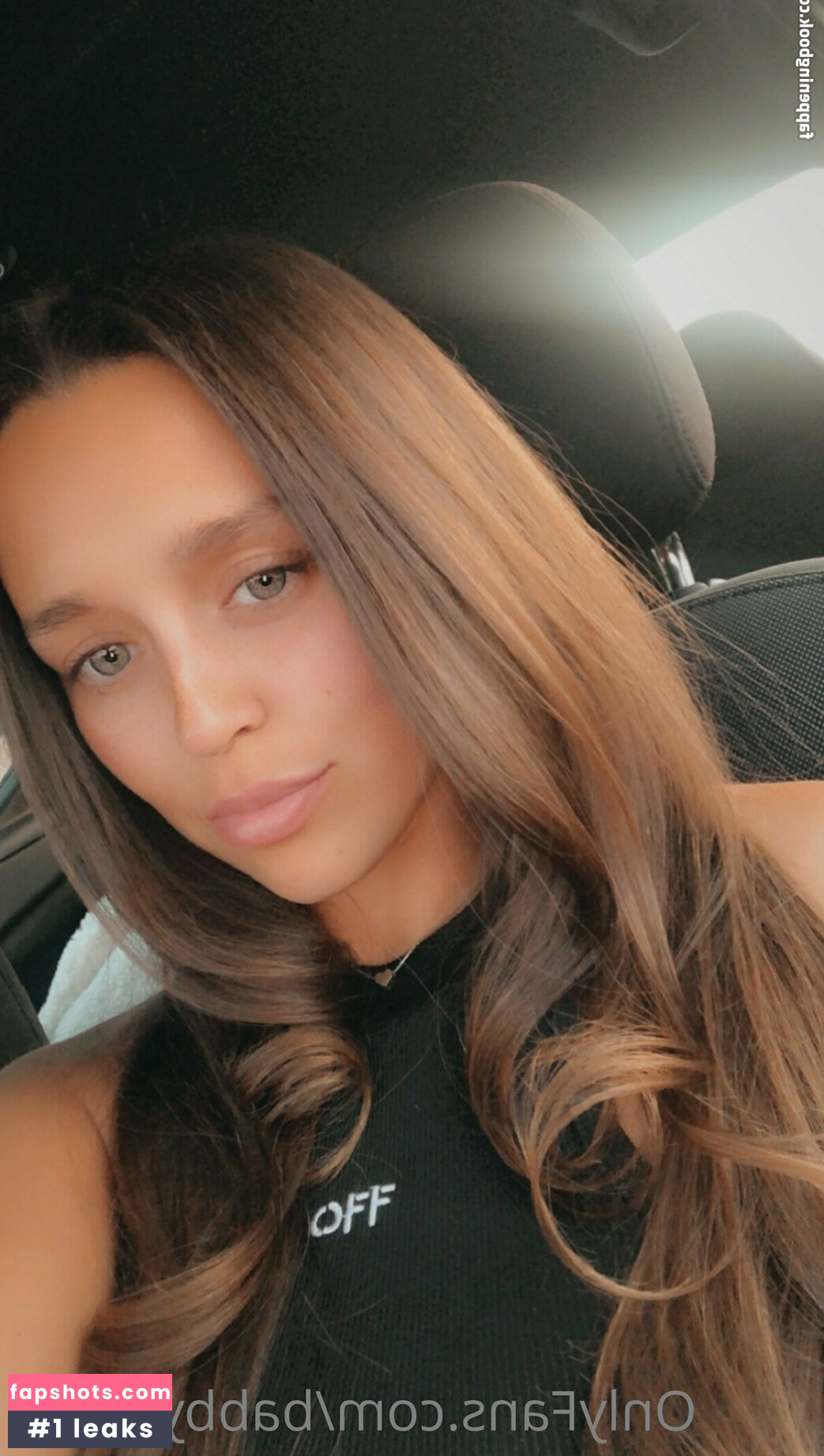 livshappyhour gallery photo #17