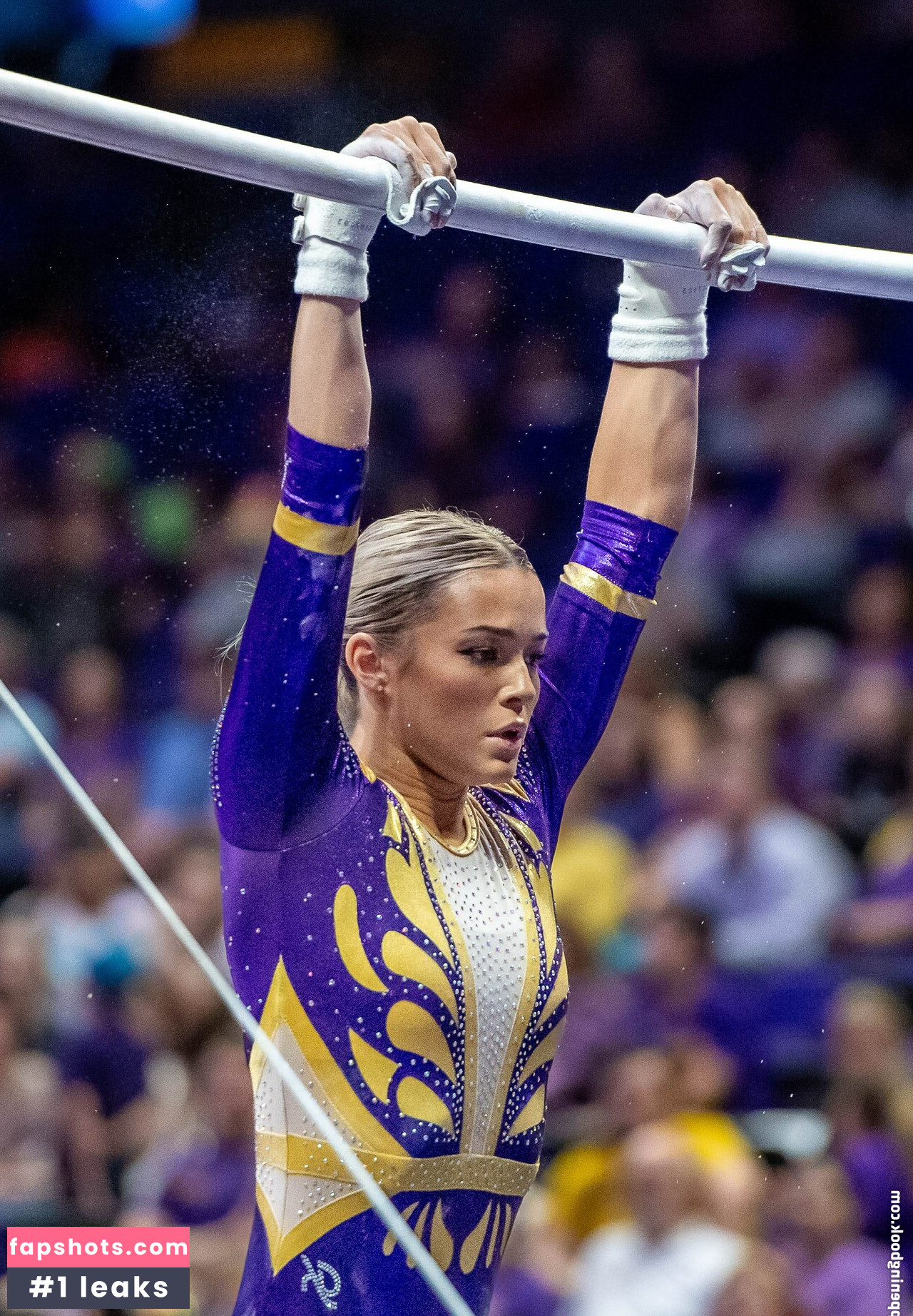 Livvy Dunn gallery photo #11