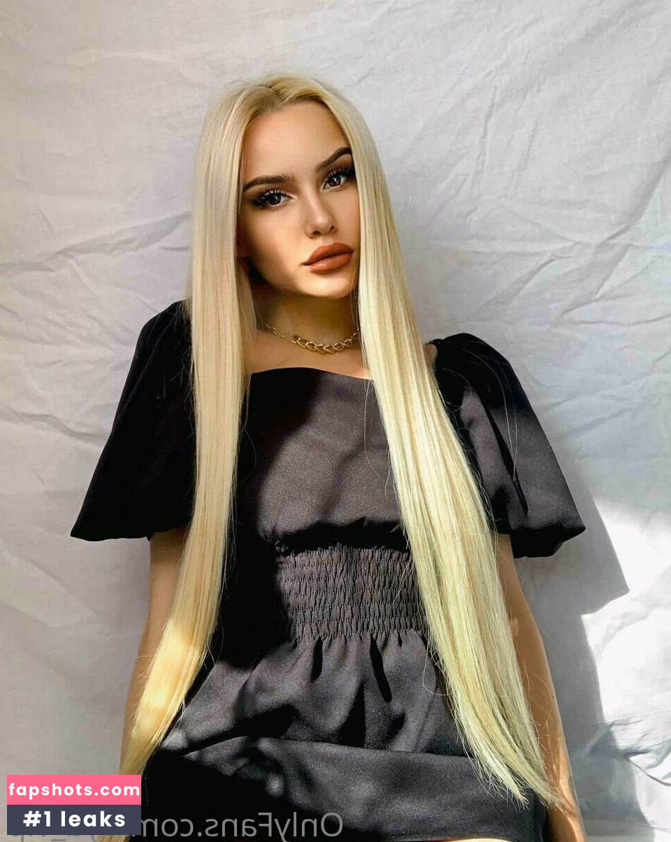 liya_barbi_your Nude Leaks OnlyFans Photos #4 - LeakJerk