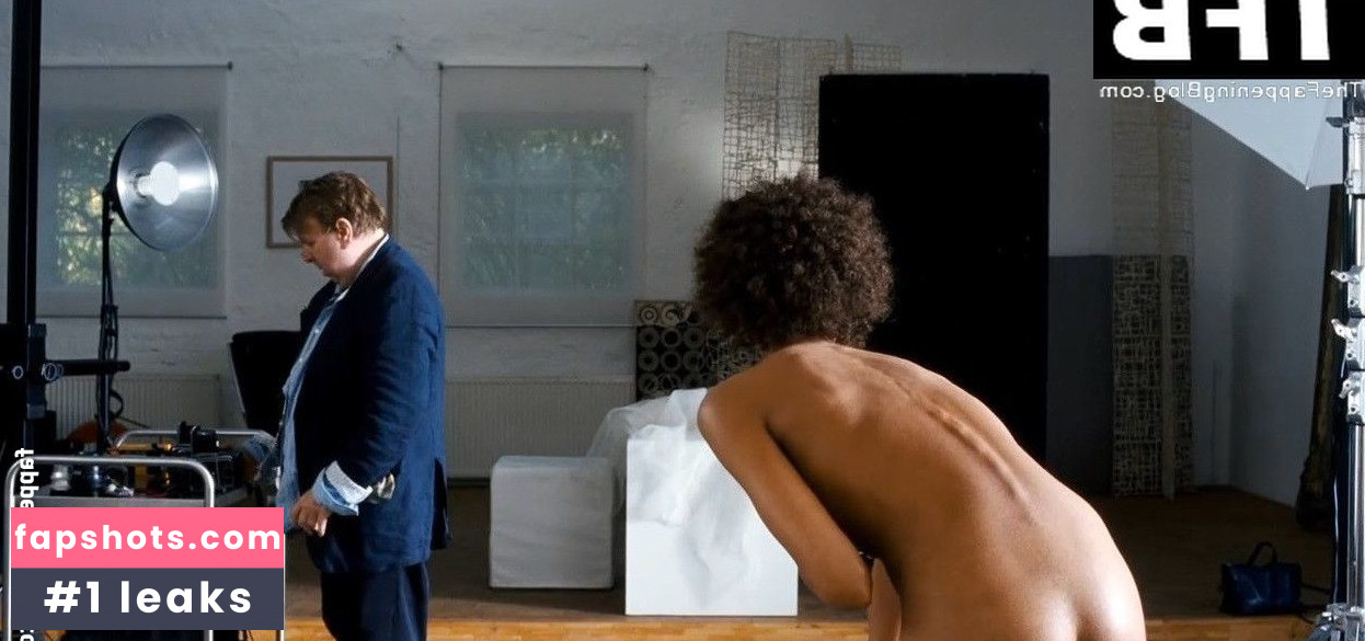 Liya Kebede gallery photo #2