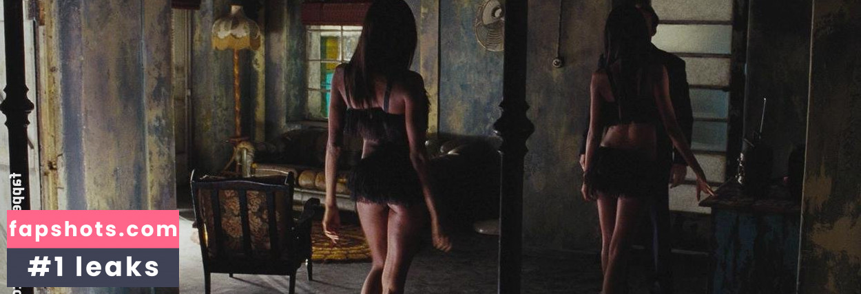 Liya Kebede gallery photo #11