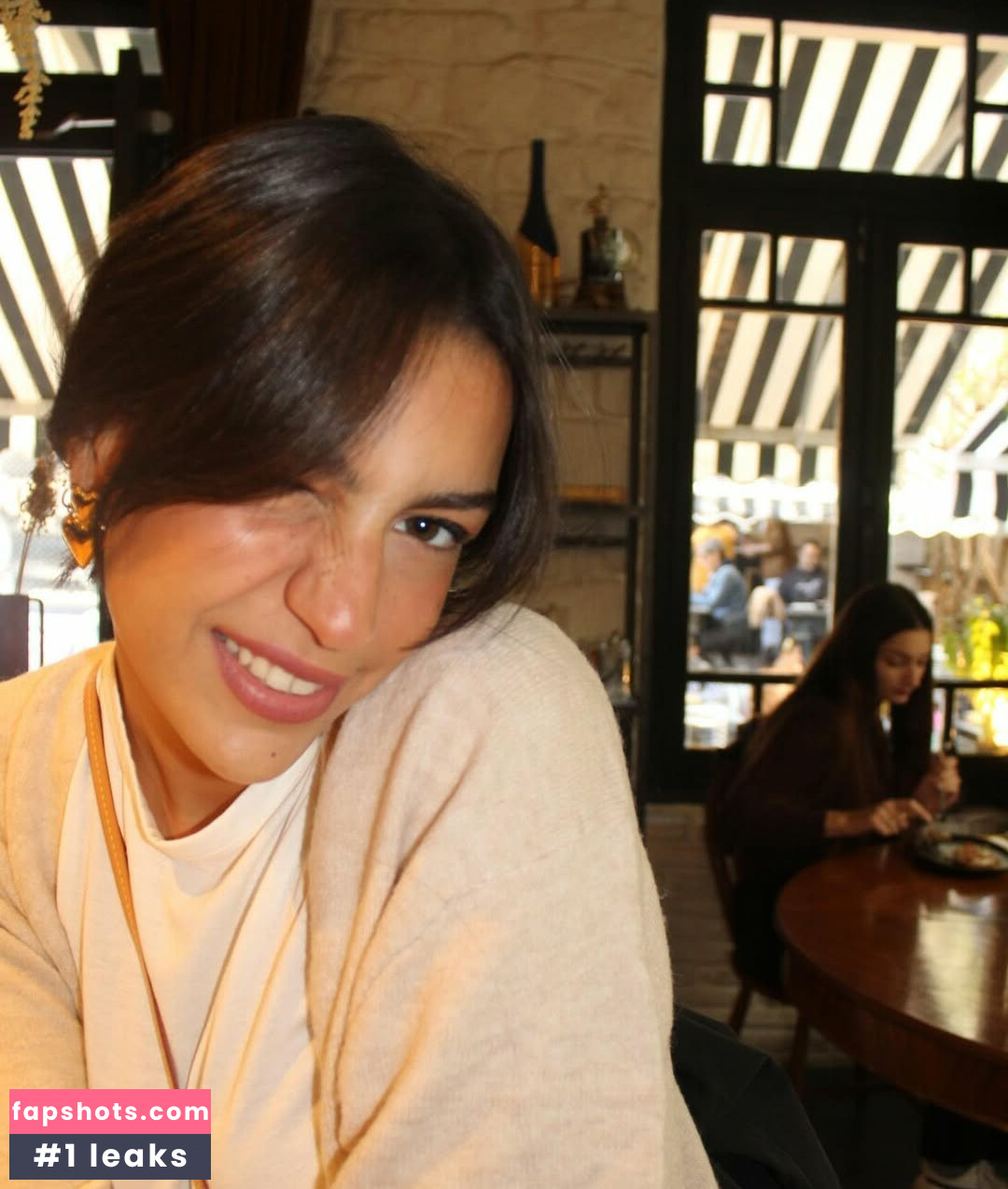 liyamizrahii gallery photo #17