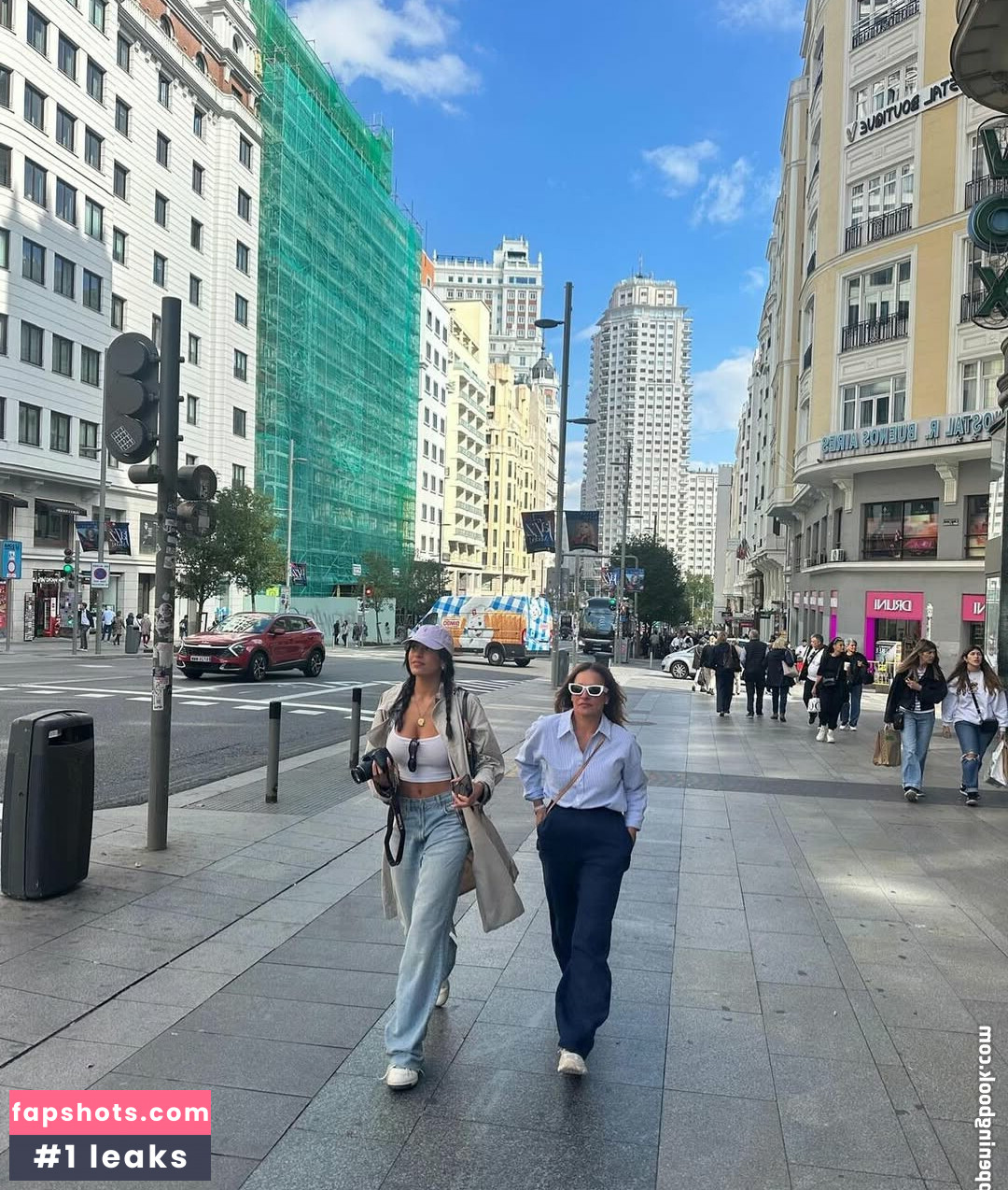 liyamizrahii gallery photo #19