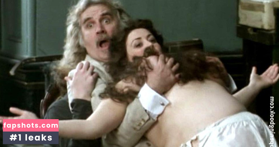 Liz Ewing Nude Leaks OnlyFans Photos #2 - LeakJerk