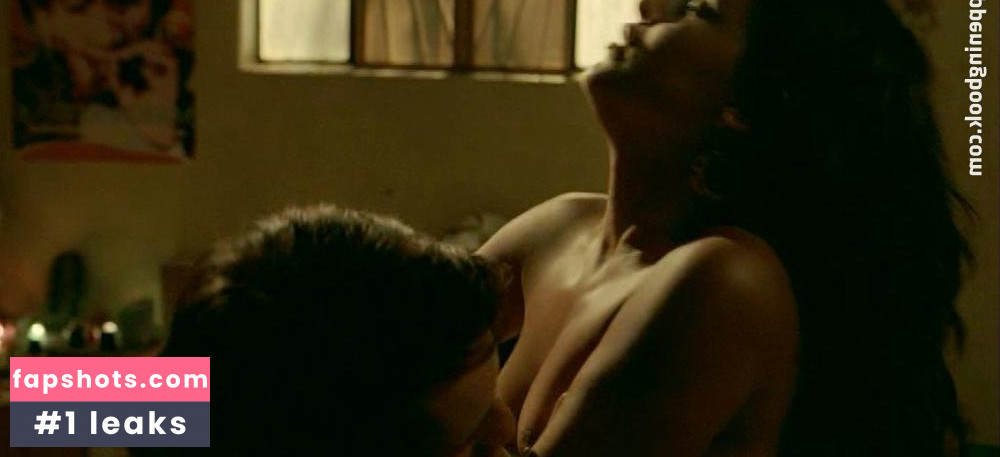 Liz Gallardo gallery photo #24