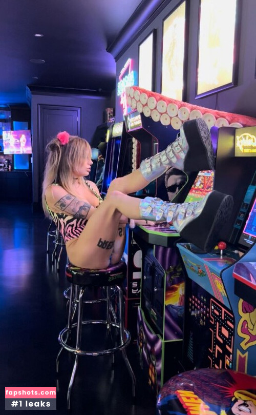 Liz Katz gallery photo #946