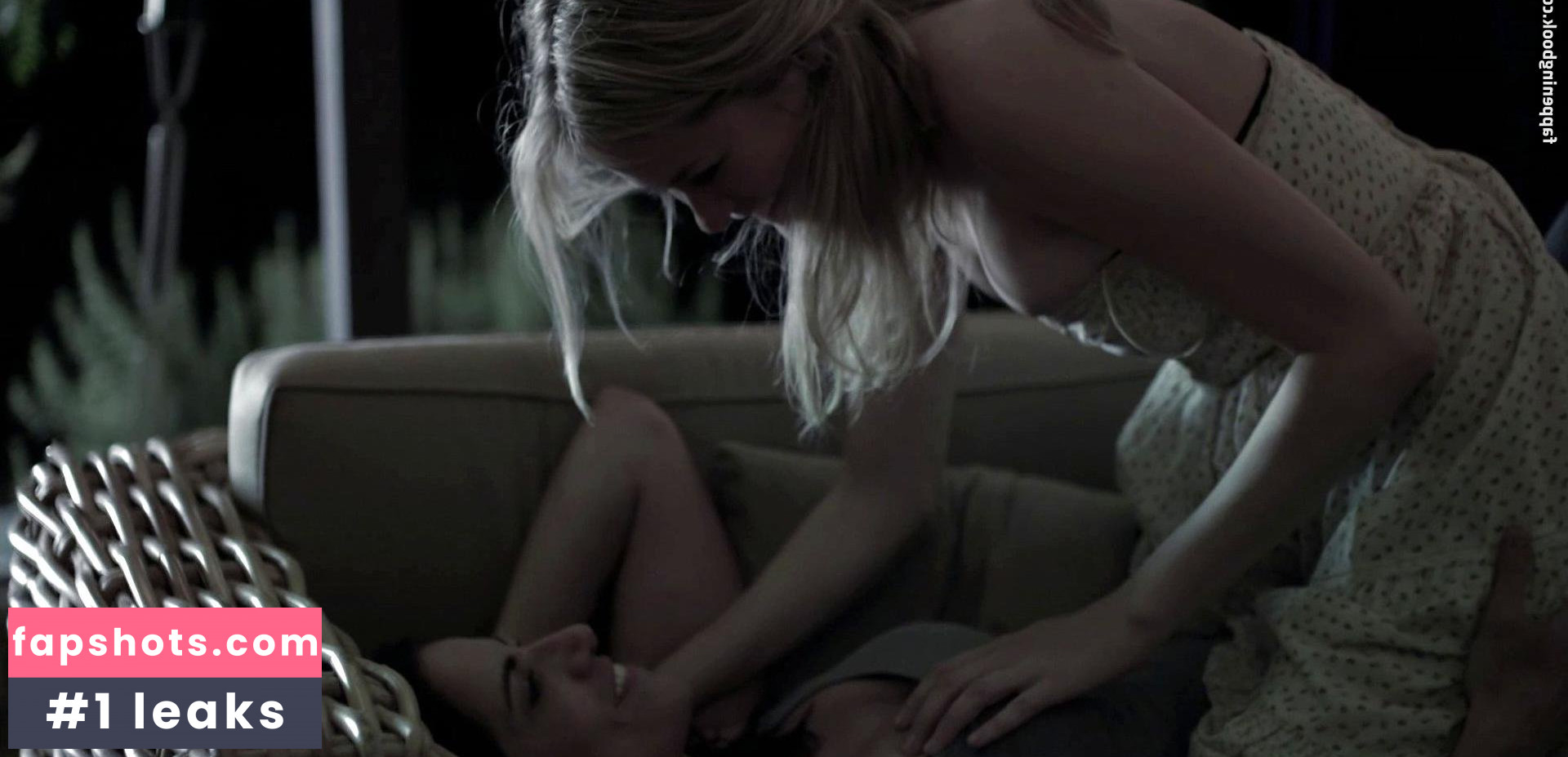 Liz McGeever gallery photo #4