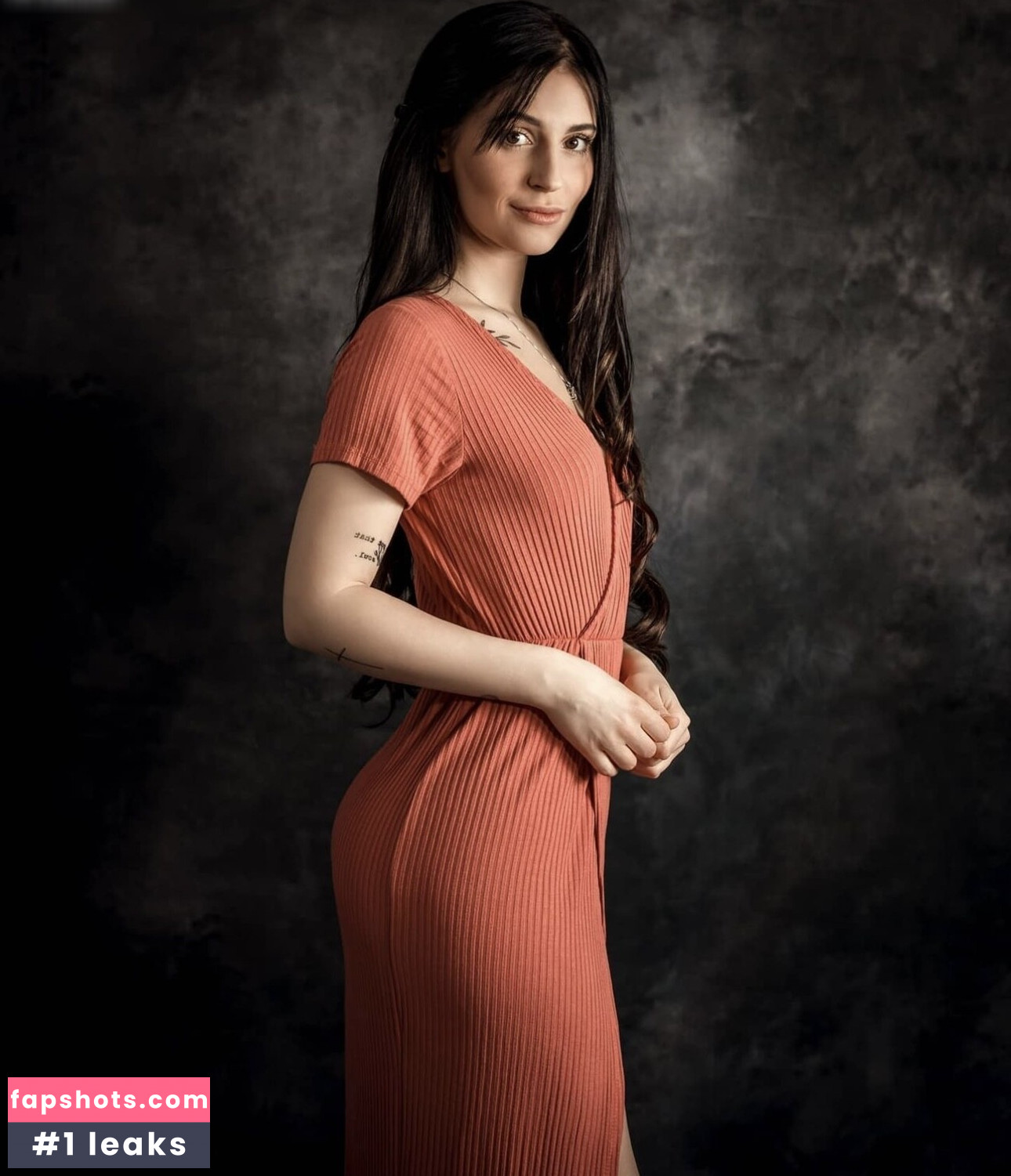 Liz29blr gallery photo #20