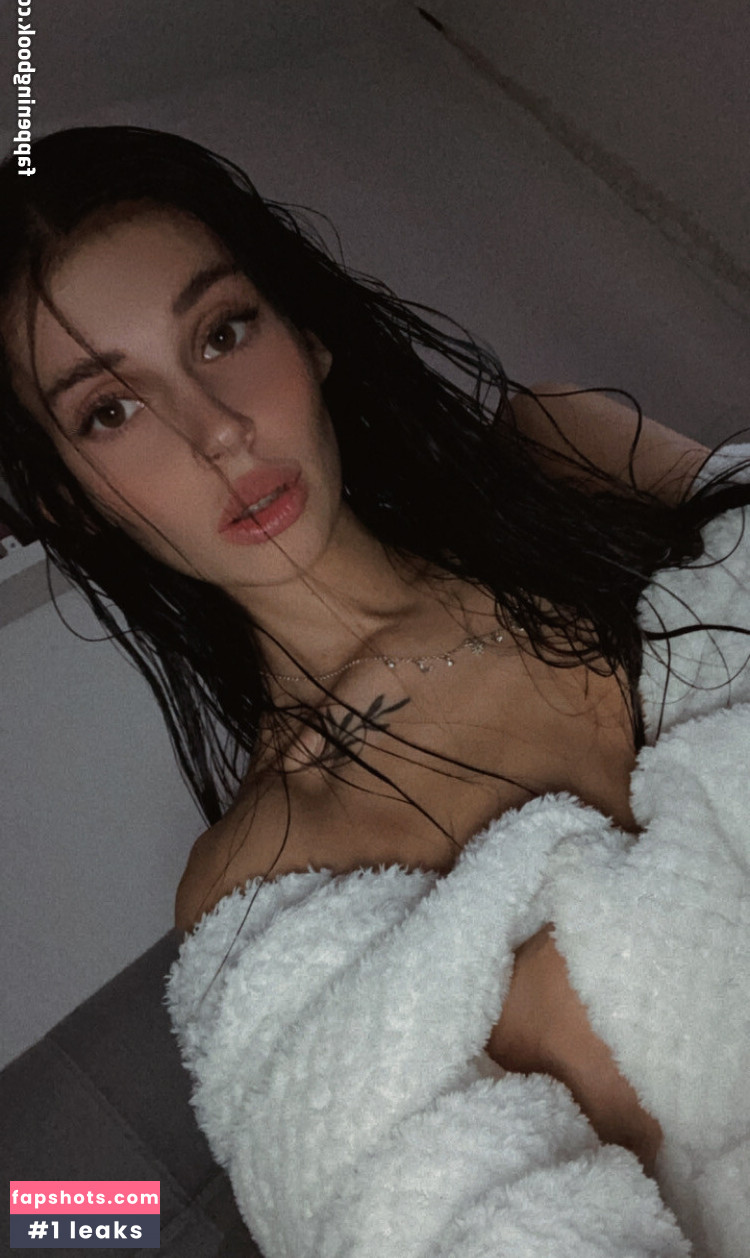 Liz29blr gallery photo #6