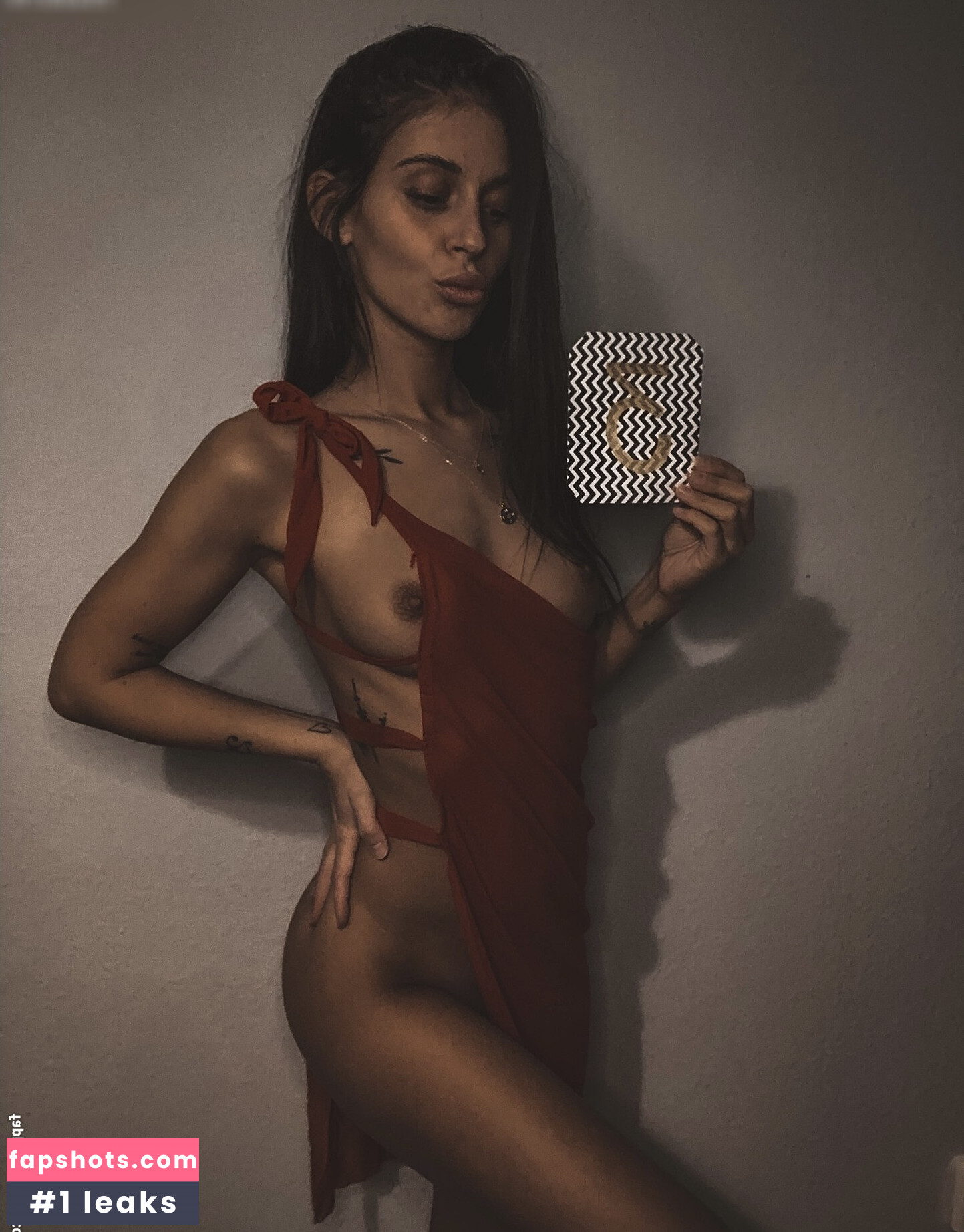 Liz29blr gallery photo #7