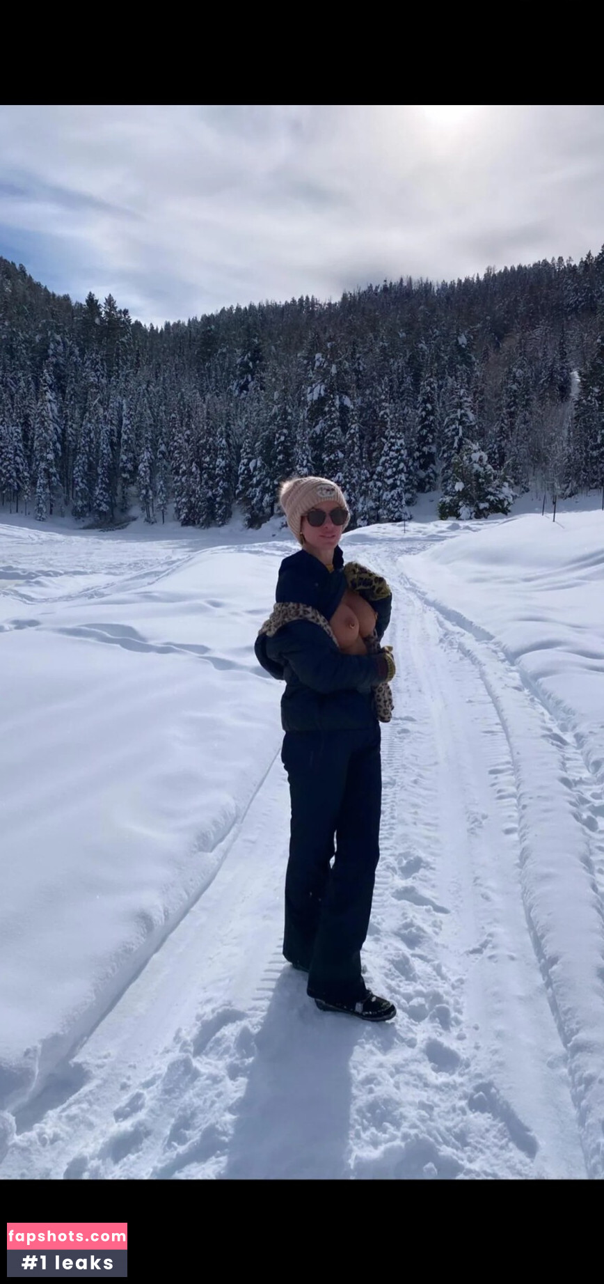 Liza Lesedi gallery photo #8