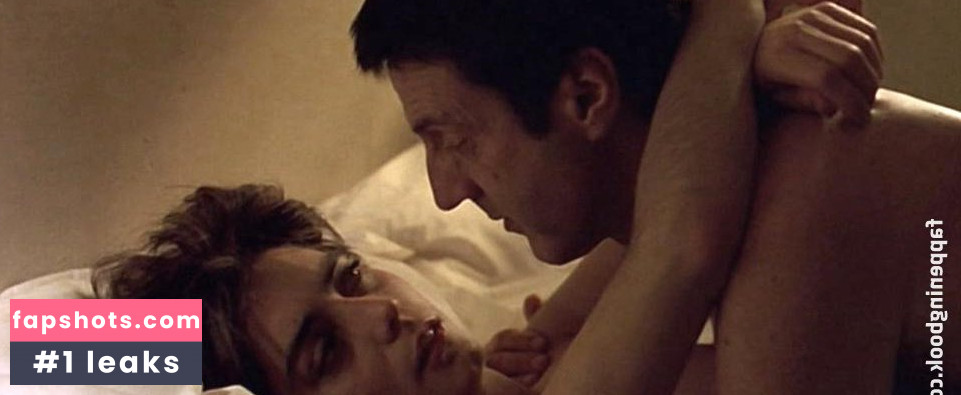 Liza Walker gallery photo #7