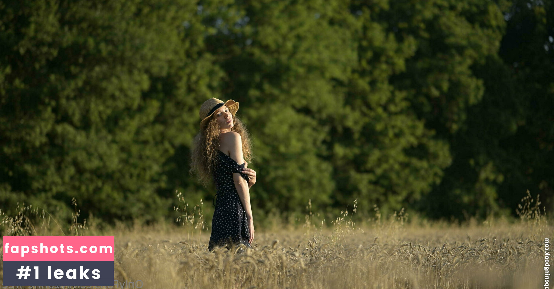 lizanne_free gallery photo #13