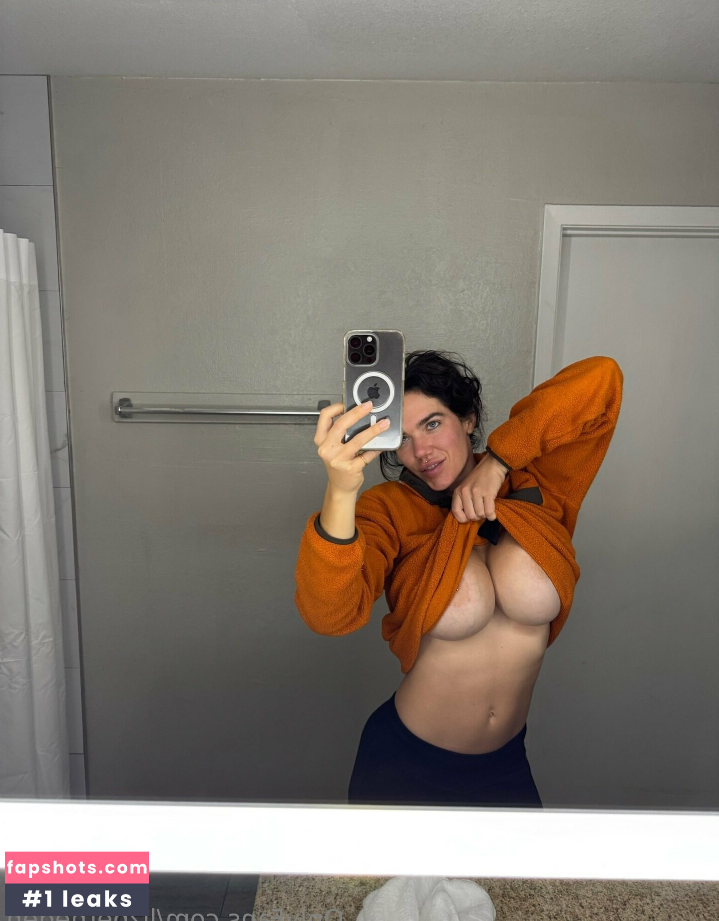 Lizbeth Eden gallery photo #10