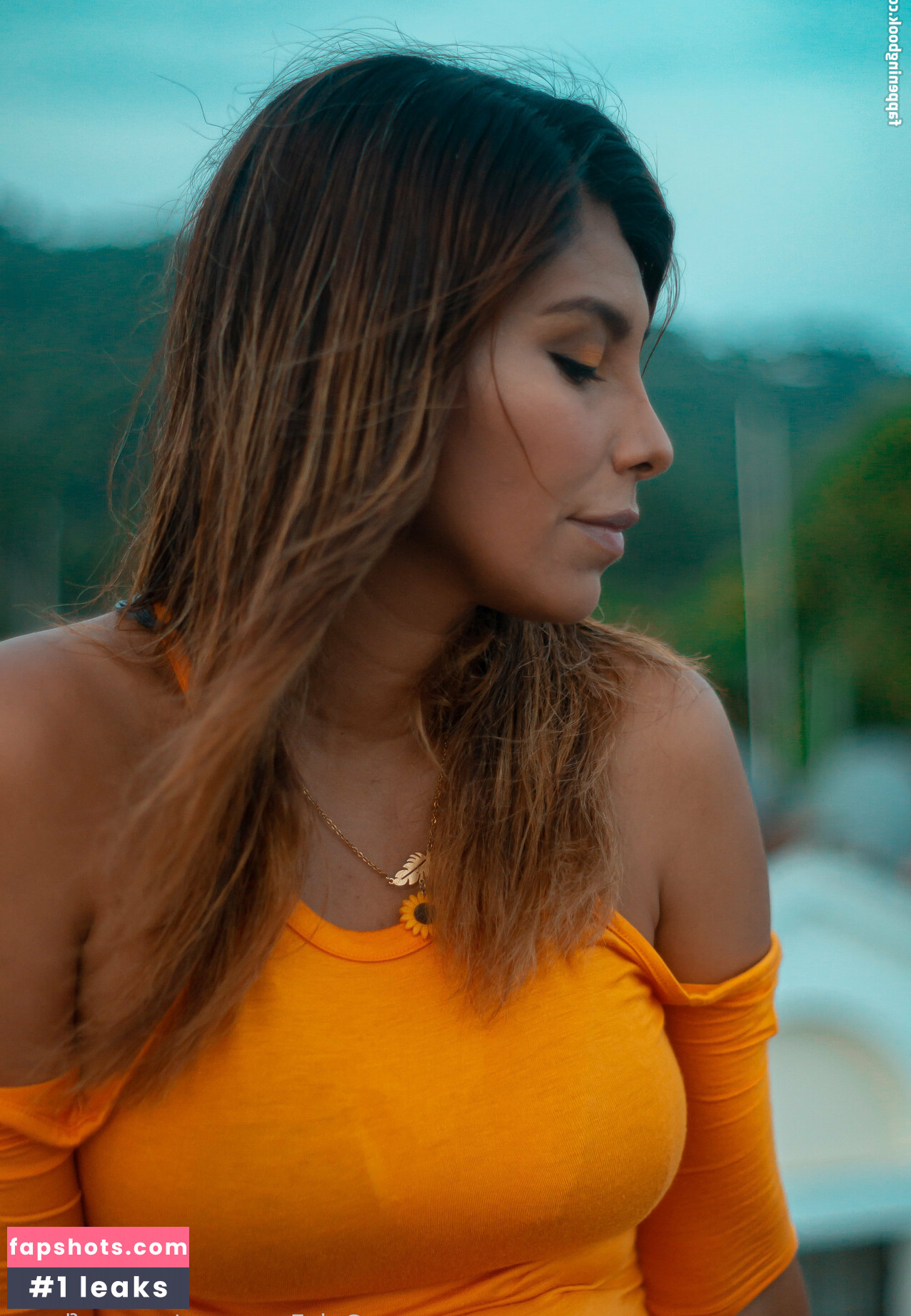 Lizbeth Martinez Filtración Desnuda OnlyFans Foto #23 - Fapshots