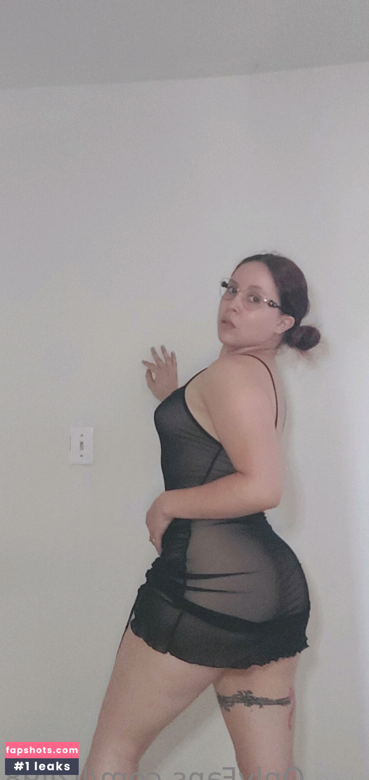 Lizday9 gallery photo #4