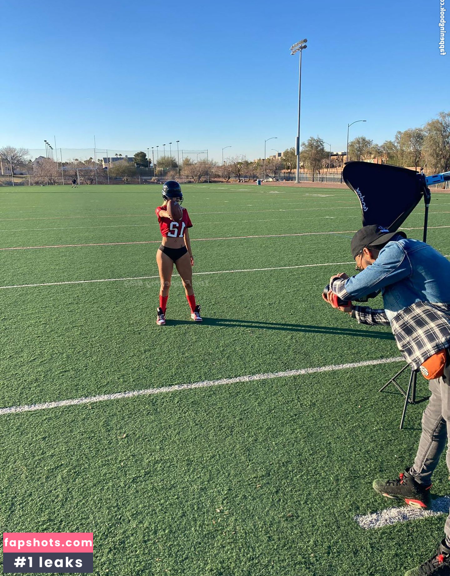 Liziane Gutierrez gallery photo #44