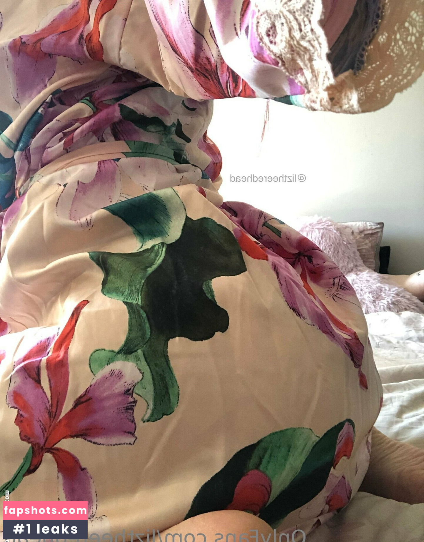 liztheeredhead gallery photo #11