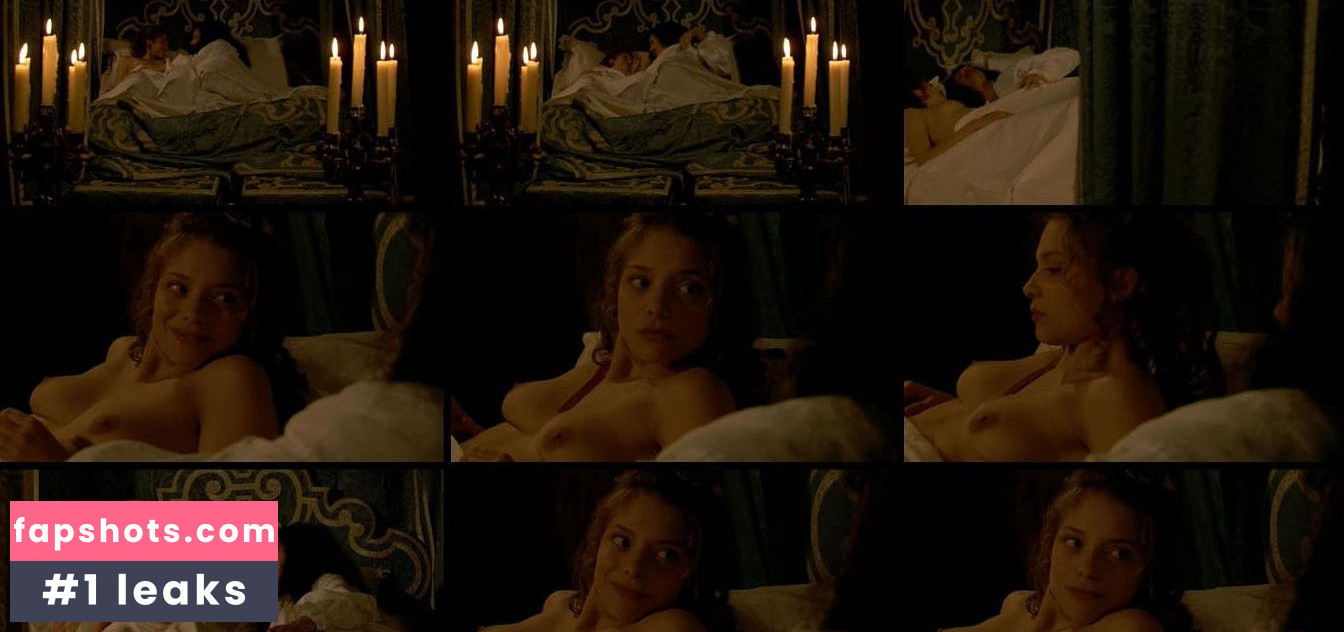 Lizzie Brocheré gallery photo #91