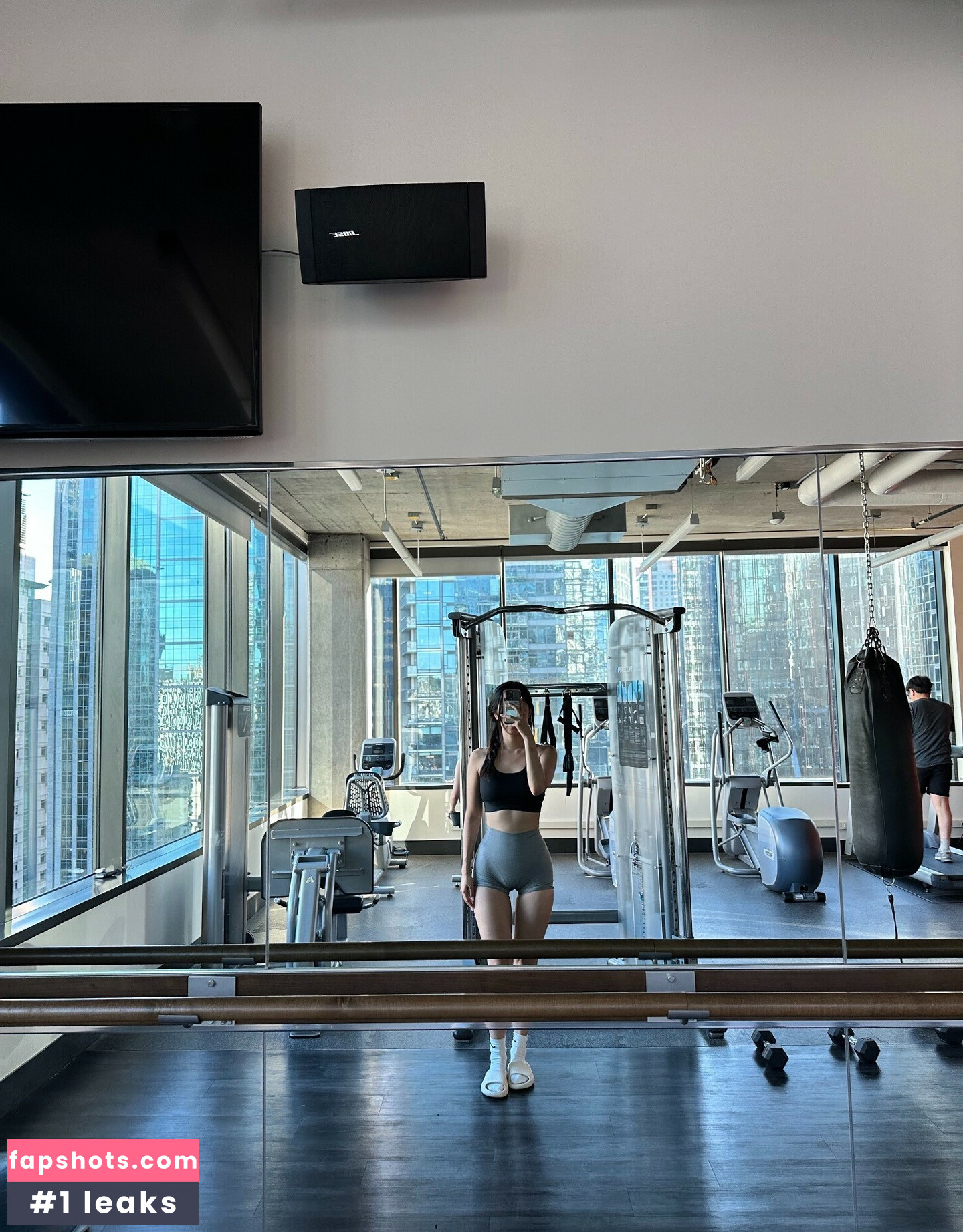 lizzieekim gallery photo #2